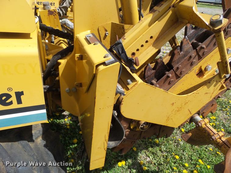 image for item CB9984 2002 Vermeer V5750 trencher