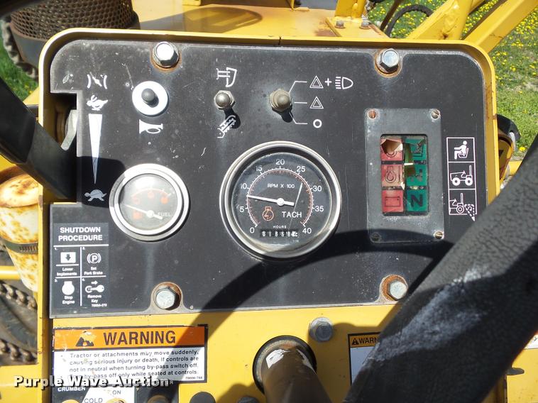 image for item CB9984 2002 Vermeer V5750 trencher