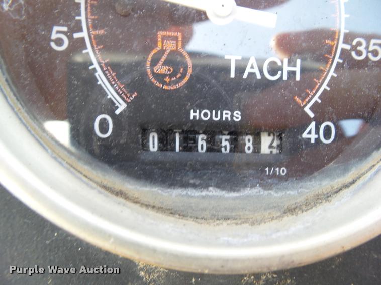 image for item CB9984 2002 Vermeer V5750 trencher