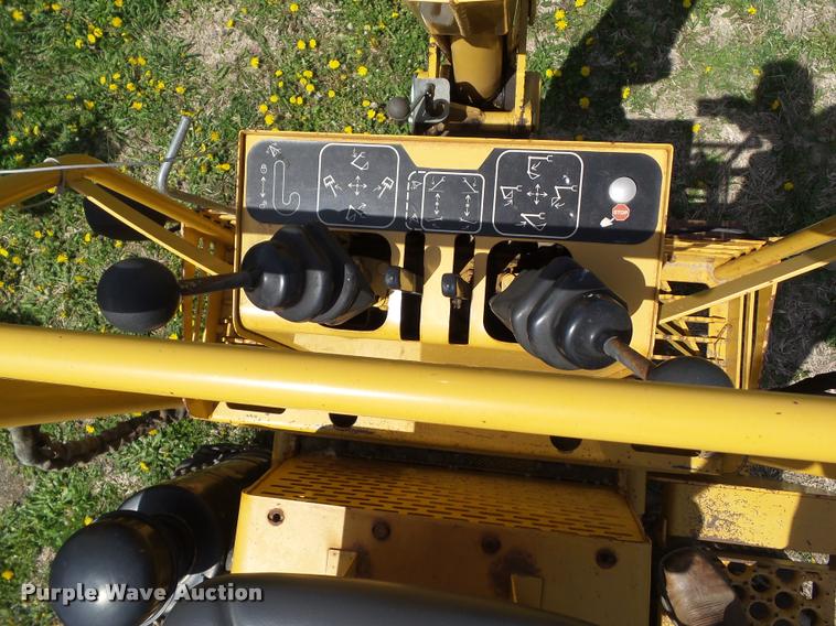 image for item CB9984 2002 Vermeer V5750 trencher