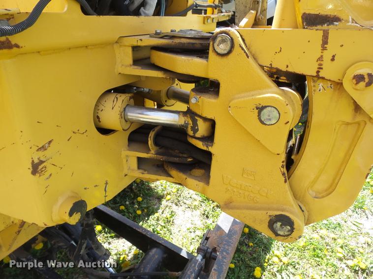 image for item CB9984 2002 Vermeer V5750 trencher