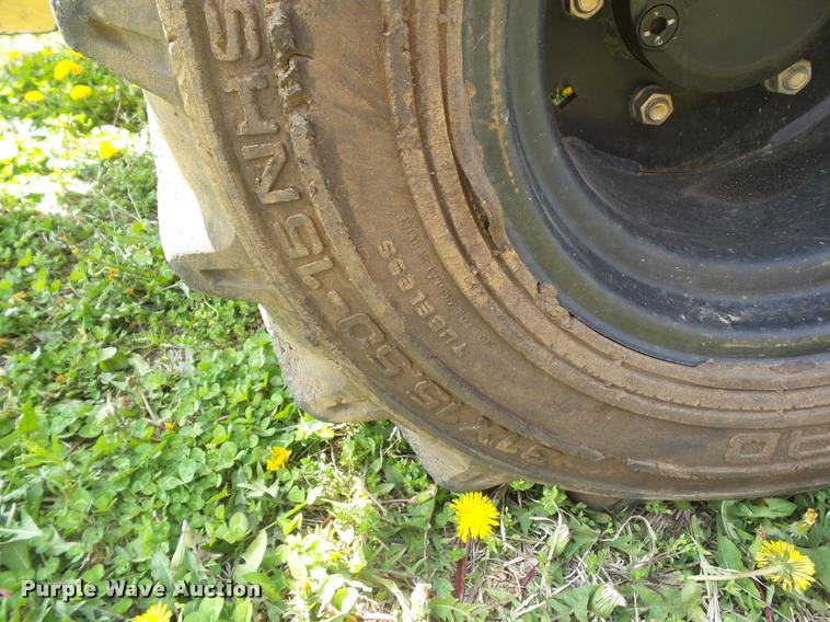 image for item CB9984 2002 Vermeer V5750 trencher