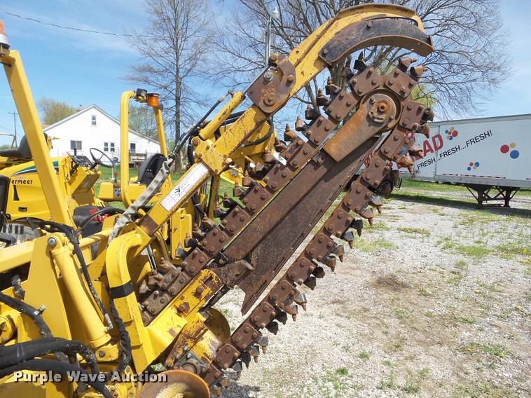 image for item CB9985 2003 Vermeer V5750 trencher