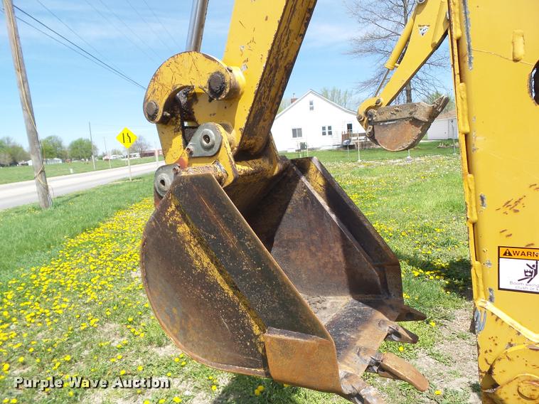 image for item CB9985 2003 Vermeer V5750 trencher