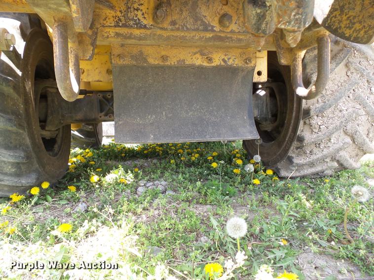 image for item CB9985 2003 Vermeer V5750 trencher