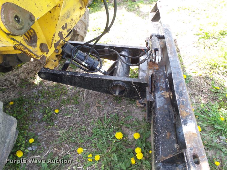 image for item CB9986 2006 Vermeer RT650 vibratory plow
