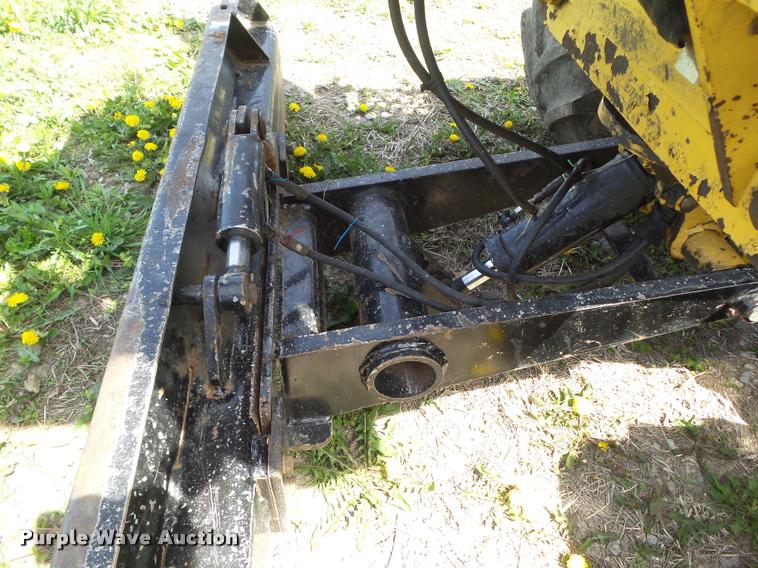 image for item CB9986 2006 Vermeer RT650 vibratory plow