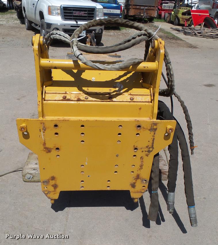 image for item CB9987 2006 Vermeer TR650 trencher attachment