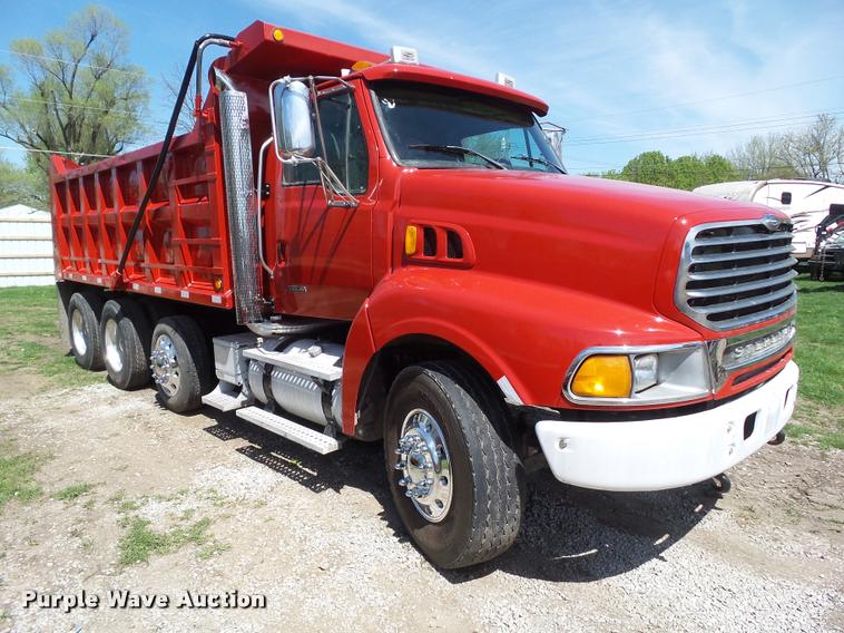 image for item CB9990 2007 Sterling LT9500 dump truck