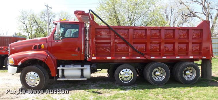 image for item CB9990 2007 Sterling LT9500 dump truck