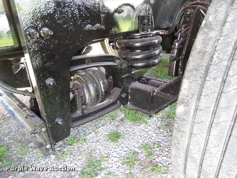 image for item CB9990 2007 Sterling LT9500 dump truck