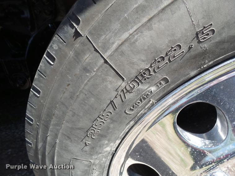 image for item CB9990 2007 Sterling LT9500 dump truck