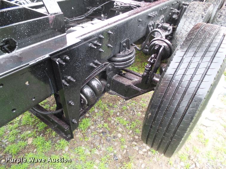 image for item CB9990 2007 Sterling LT9500 dump truck