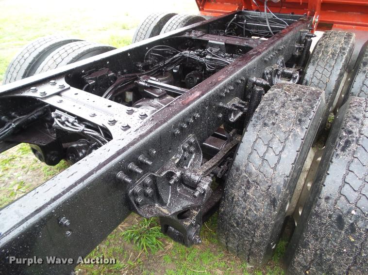 image for item CB9990 2007 Sterling LT9500 dump truck