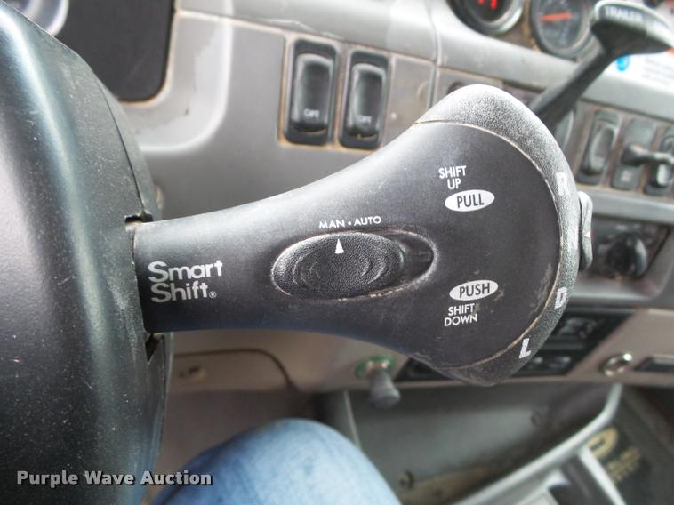 image for item CB9990 2007 Sterling LT9500 dump truck