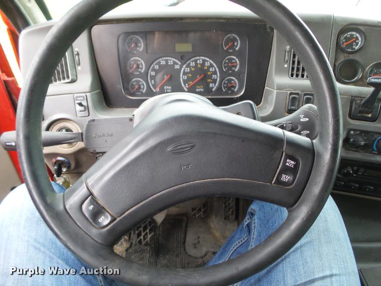 image for item CB9990 2007 Sterling LT9500 dump truck