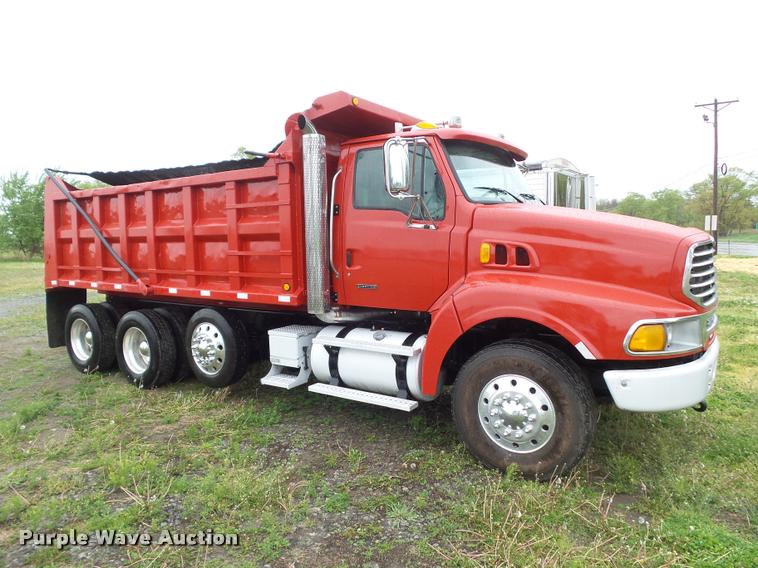 image for item CB9990 2007 Sterling LT9500 dump truck