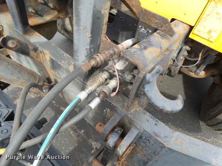 image for item CC9133 2002 International 4900 dump truck