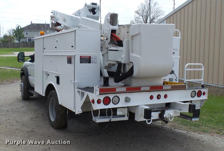 image for item CC9134 2007 Ford F550 Super Duty XL bucket truck