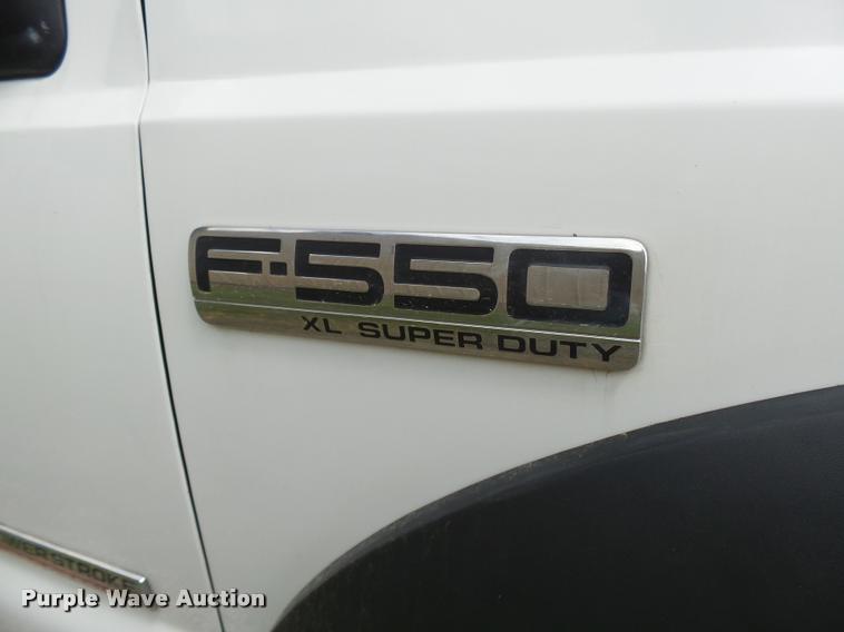 image for item CC9134 2007 Ford F550 Super Duty XL bucket truck