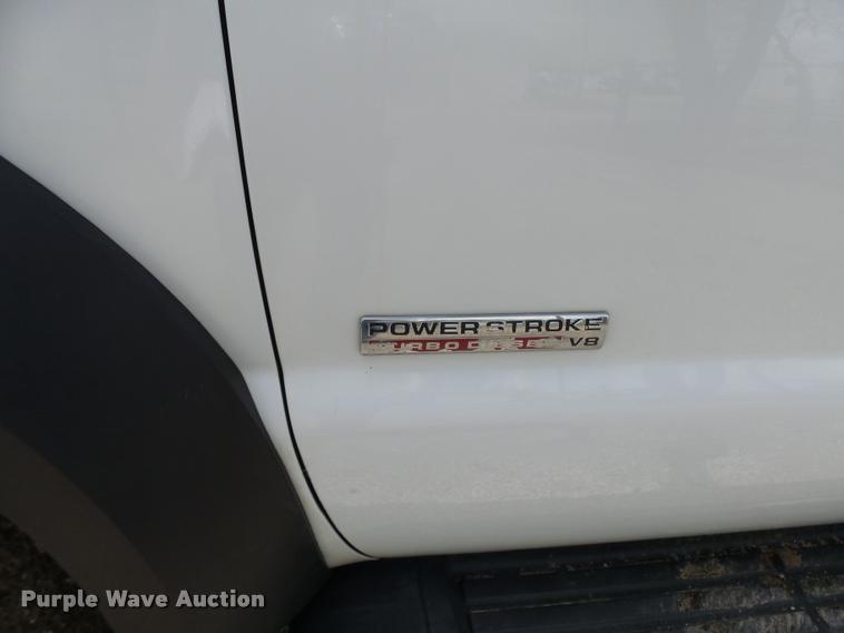 image for item CC9134 2007 Ford F550 Super Duty XL bucket truck