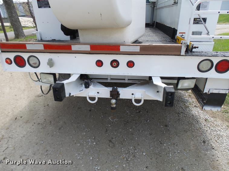 image for item CC9134 2007 Ford F550 Super Duty XL bucket truck