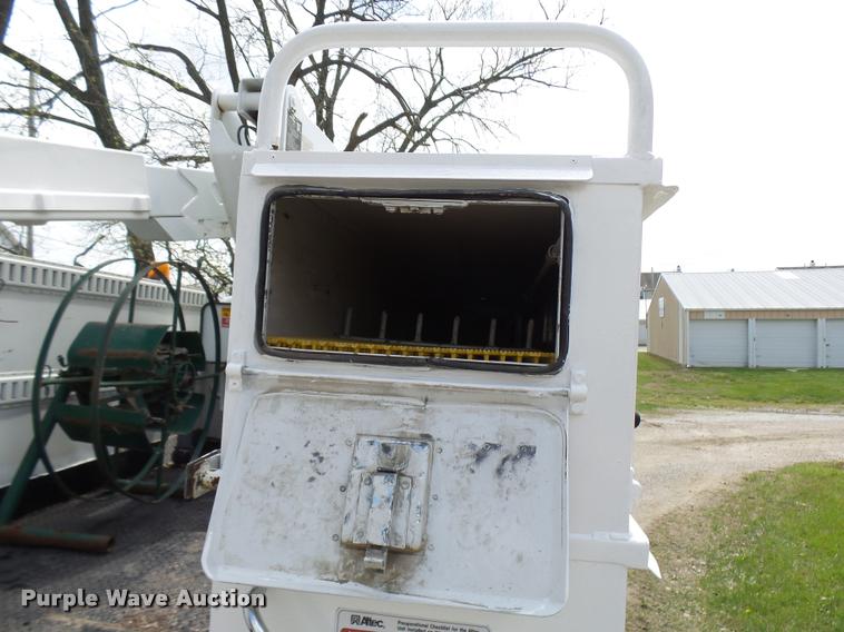 image for item CC9134 2007 Ford F550 Super Duty XL bucket truck