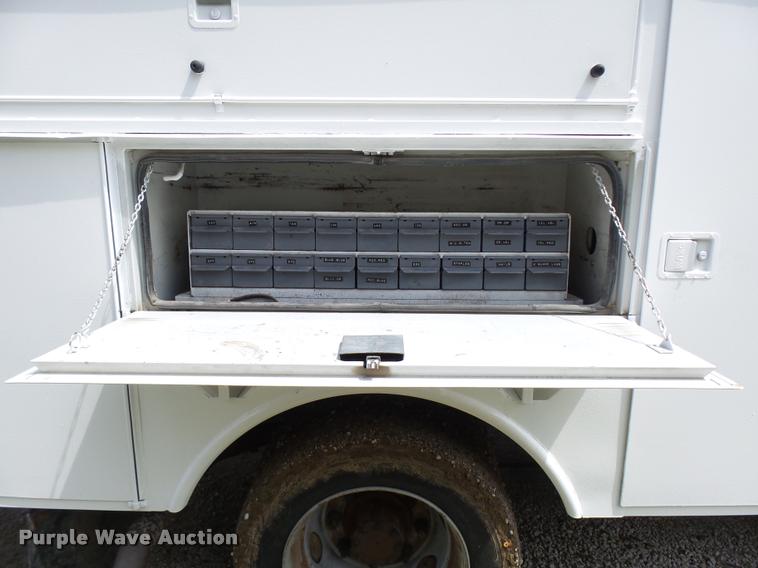 image for item CC9134 2007 Ford F550 Super Duty XL bucket truck