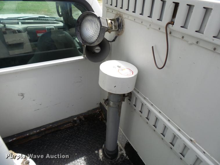 image for item CC9134 2007 Ford F550 Super Duty XL bucket truck