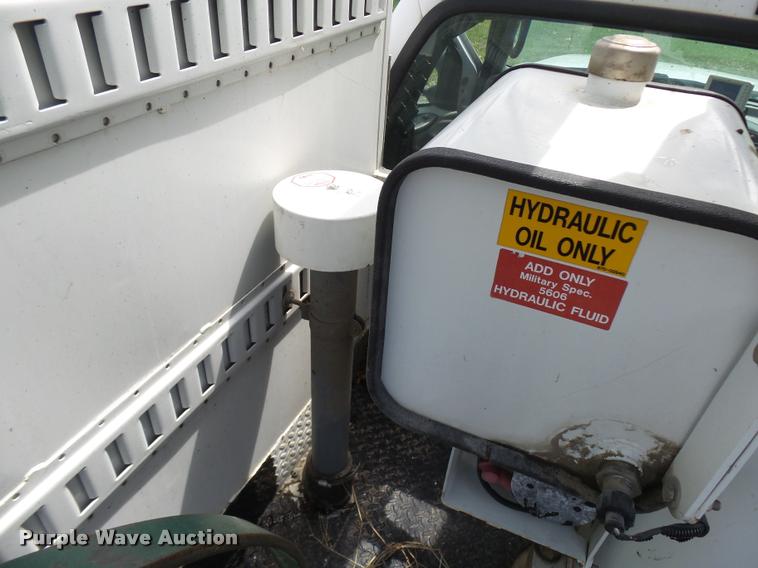 image for item CC9134 2007 Ford F550 Super Duty XL bucket truck