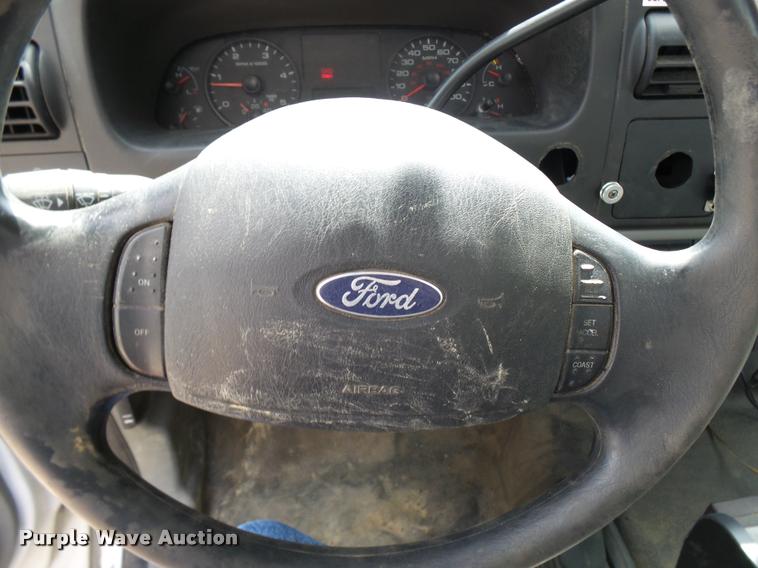 image for item CC9134 2007 Ford F550 Super Duty XL bucket truck