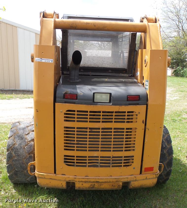 image for item CC9135 2005 Case 445 skid steer