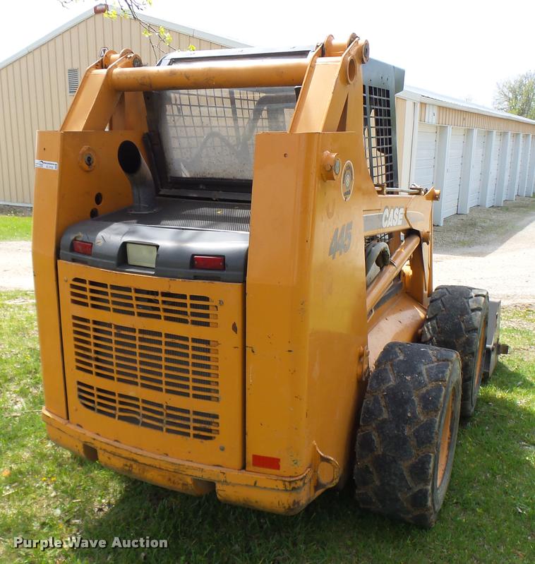 image for item CC9135 2005 Case 445 skid steer