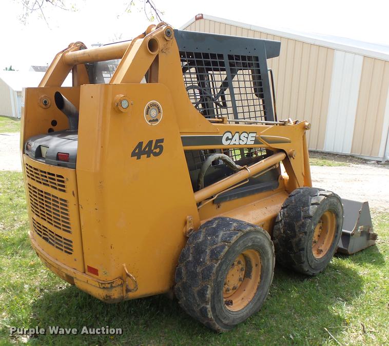 image for item CC9135 2005 Case 445 skid steer