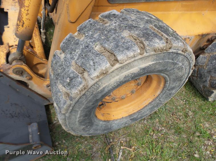 image for item CC9135 2005 Case 445 skid steer