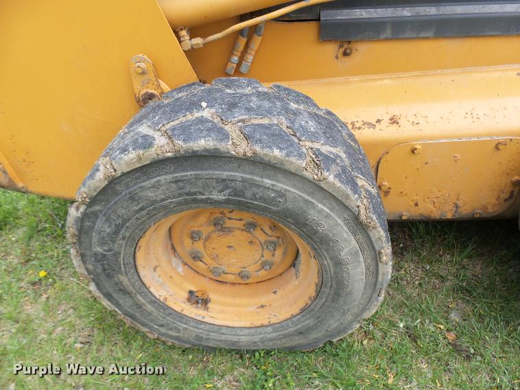 image for item CC9135 2005 Case 445 skid steer