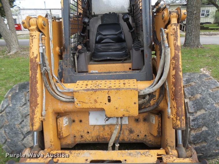 image for item CC9135 2005 Case 445 skid steer