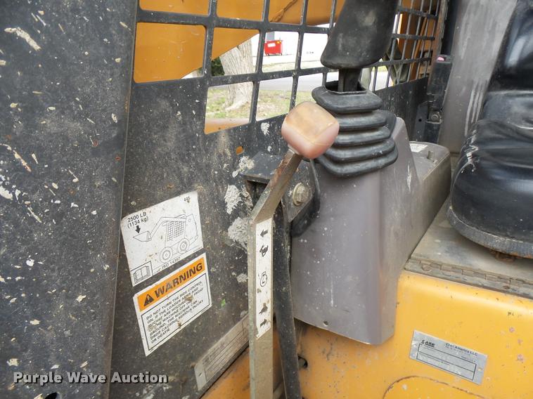 image for item CC9135 2005 Case 445 skid steer