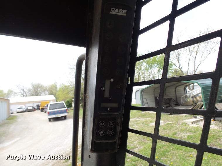 image for item CC9135 2005 Case 445 skid steer