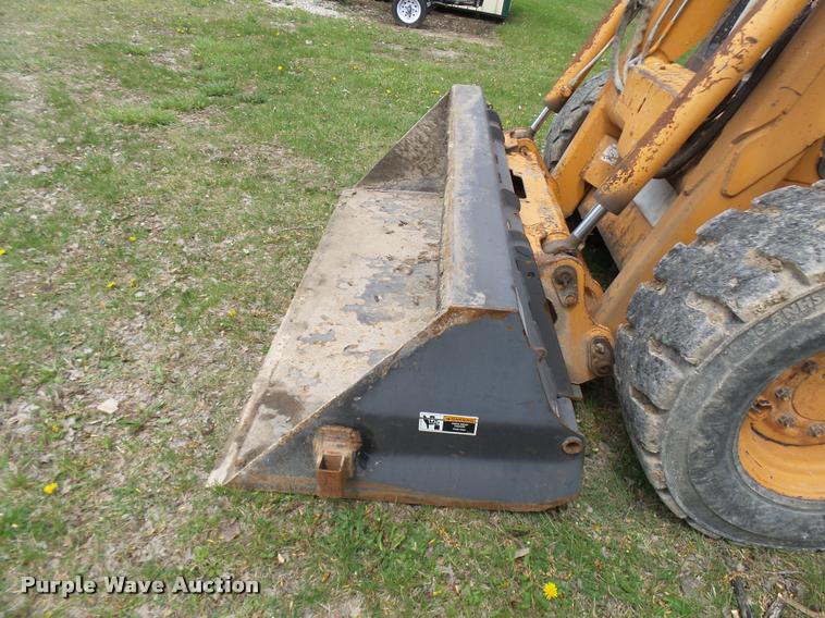 image for item CC9135 2005 Case 445 skid steer