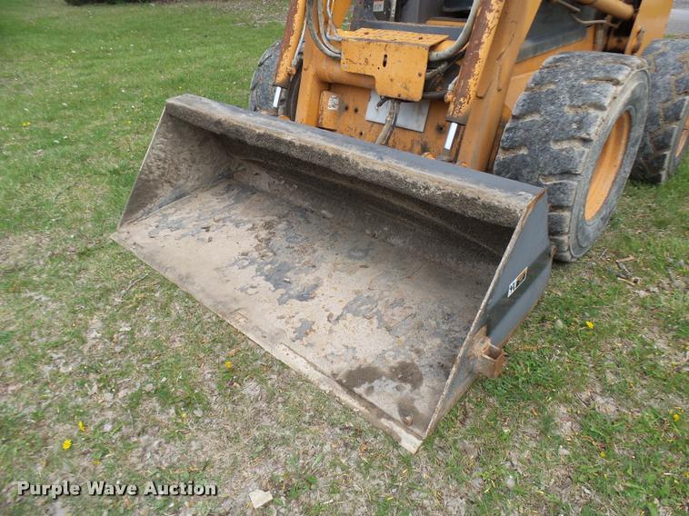 image for item CC9135 2005 Case 445 skid steer