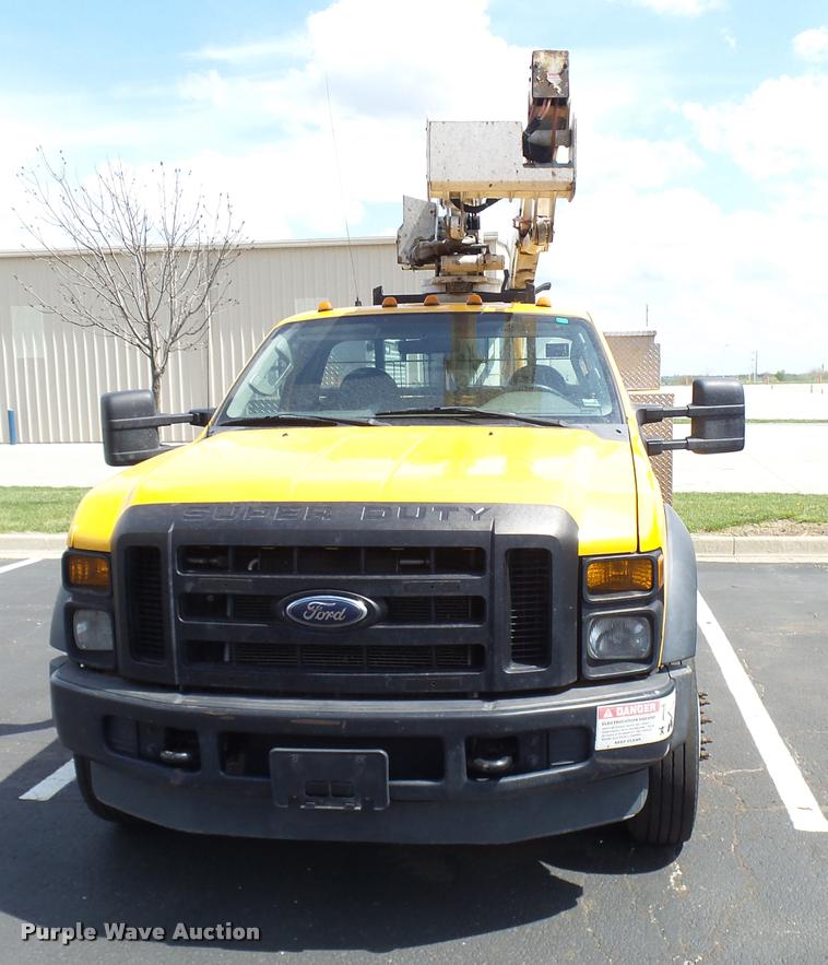 image for item CC9147 2008 Ford F550 Super Duty bucket truck