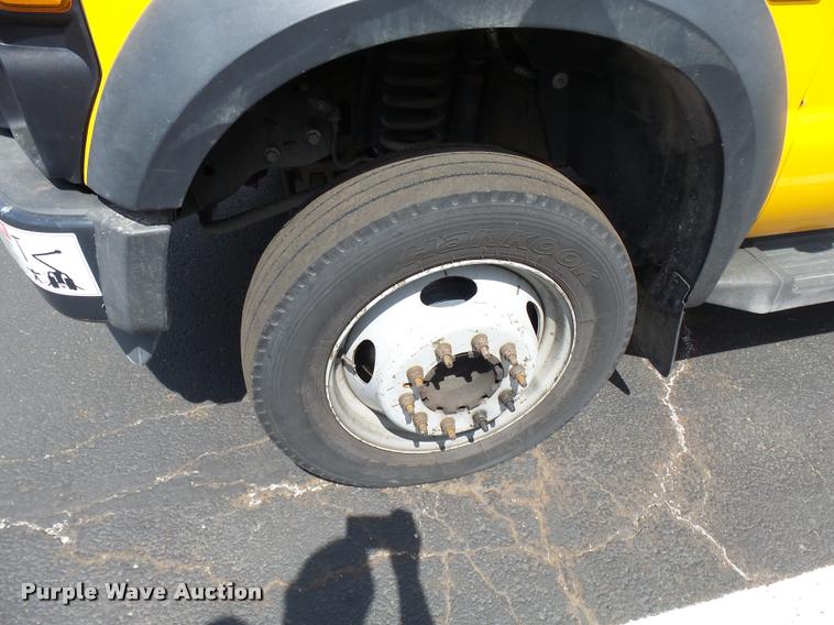 image for item CC9147 2008 Ford F550 Super Duty bucket truck