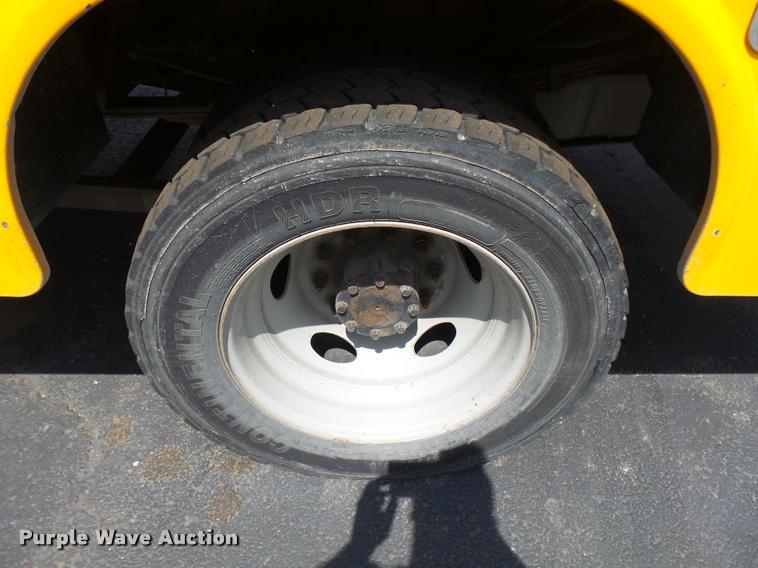 image for item CC9147 2008 Ford F550 Super Duty bucket truck