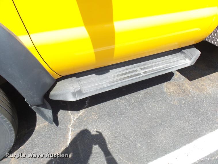 image for item CC9147 2008 Ford F550 Super Duty bucket truck