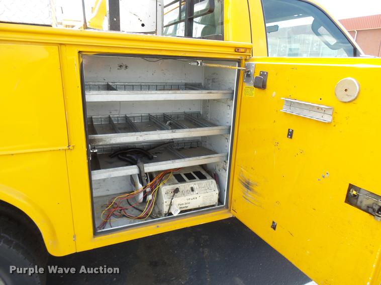 image for item CC9147 2008 Ford F550 Super Duty bucket truck