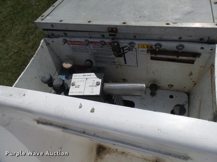 image for item CC9147 2008 Ford F550 Super Duty bucket truck