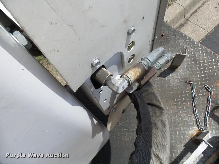 image for item CC9147 2008 Ford F550 Super Duty bucket truck