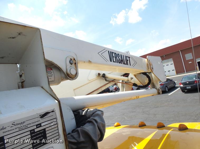 image for item CC9147 2008 Ford F550 Super Duty bucket truck