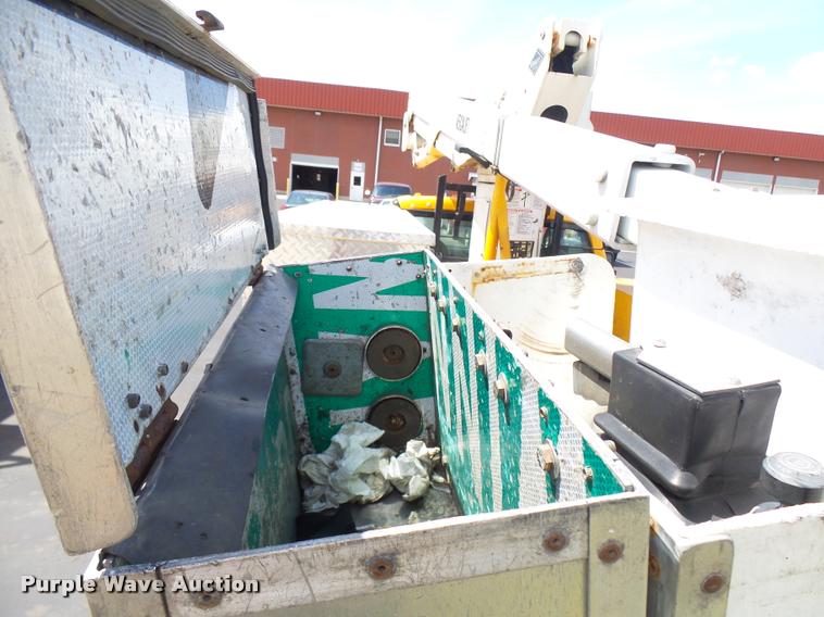 image for item CC9147 2008 Ford F550 Super Duty bucket truck